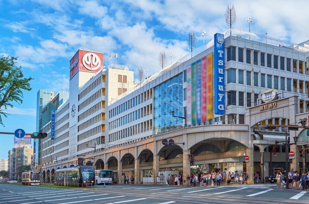 鶴屋百貨店の外観