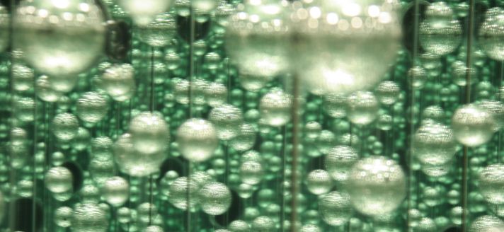 写真：草間彌生の作品