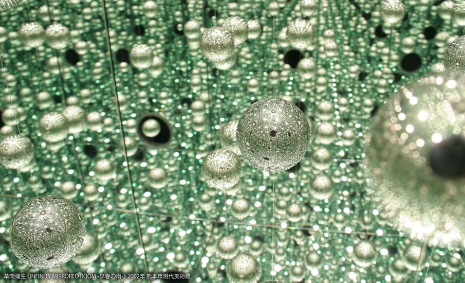 写真：草間彌生の作品