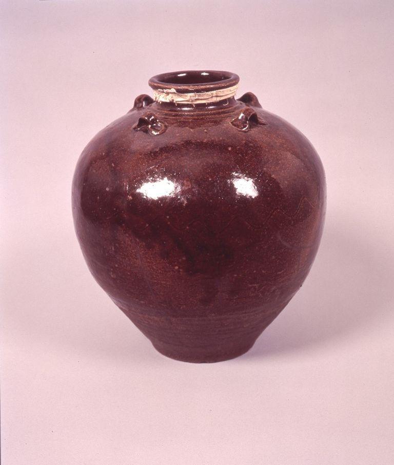 八代市指定有形文化財《唐物茶壷 銘 深山》 中国・元～明時代（14～15世紀）松井文庫所蔵