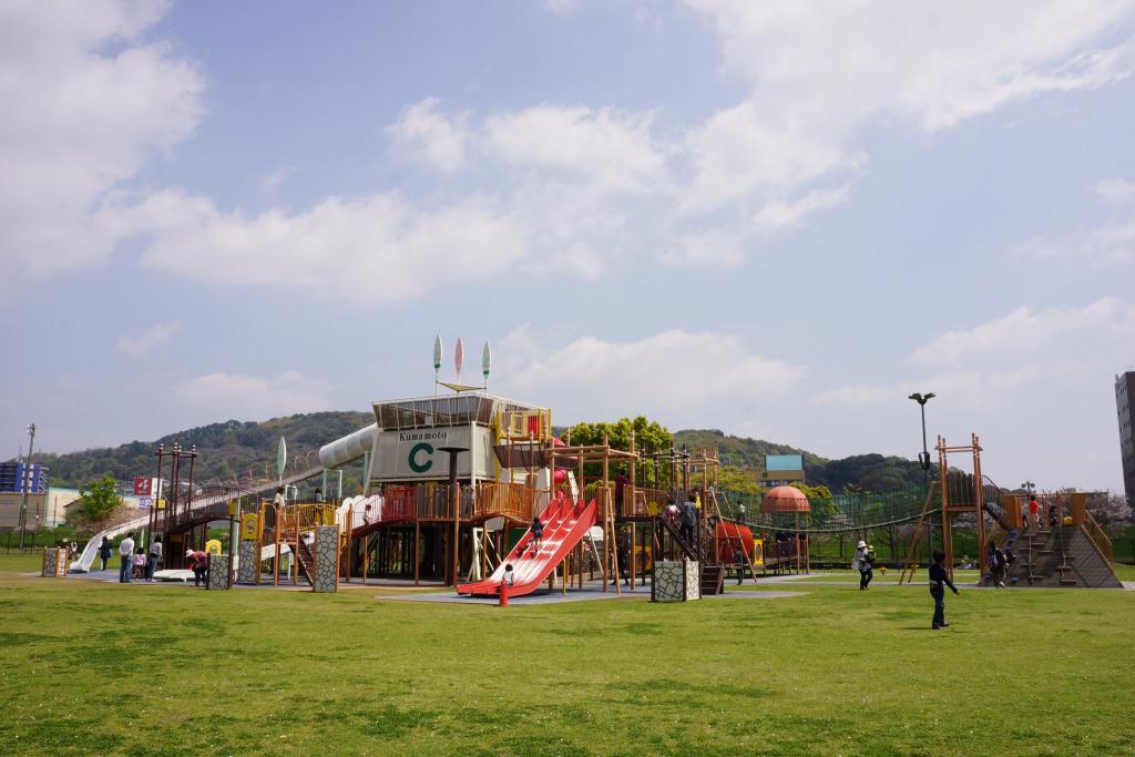 坪井川遊水公園とその周辺 [撮影時期：4月12時頃]