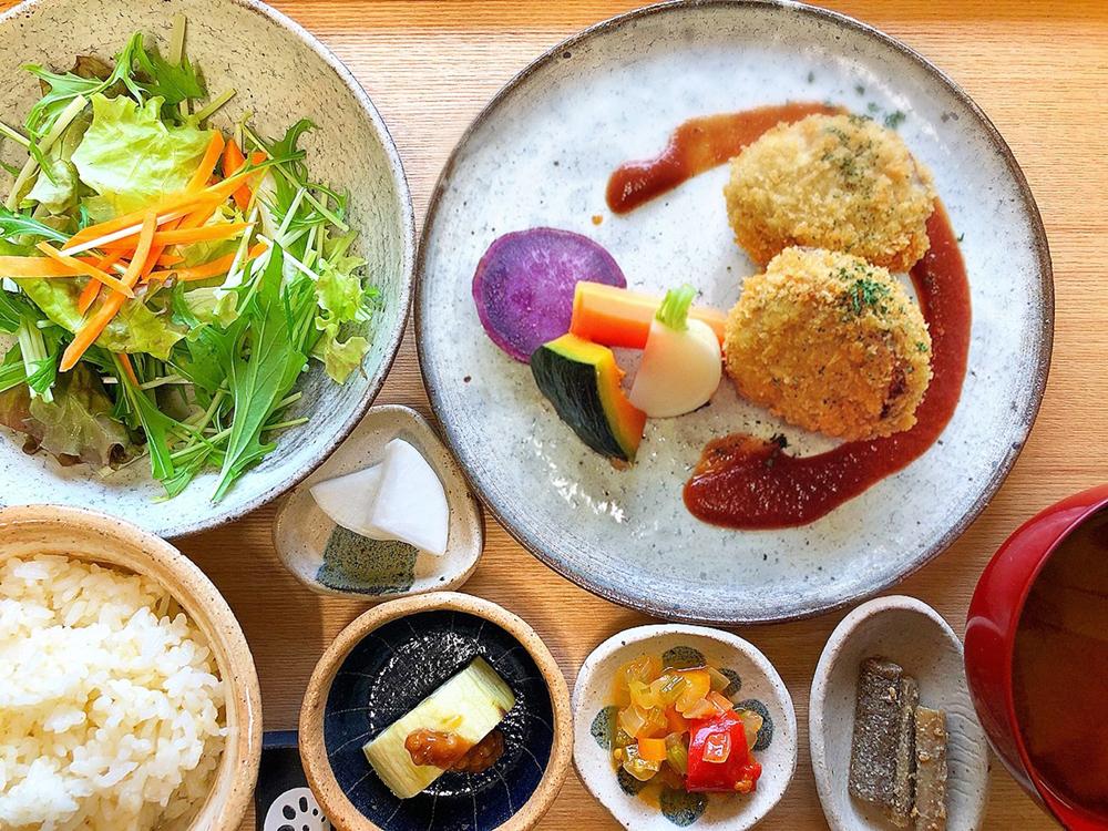 Vegetarian Lunch (Changes Monthly) 1,300yen