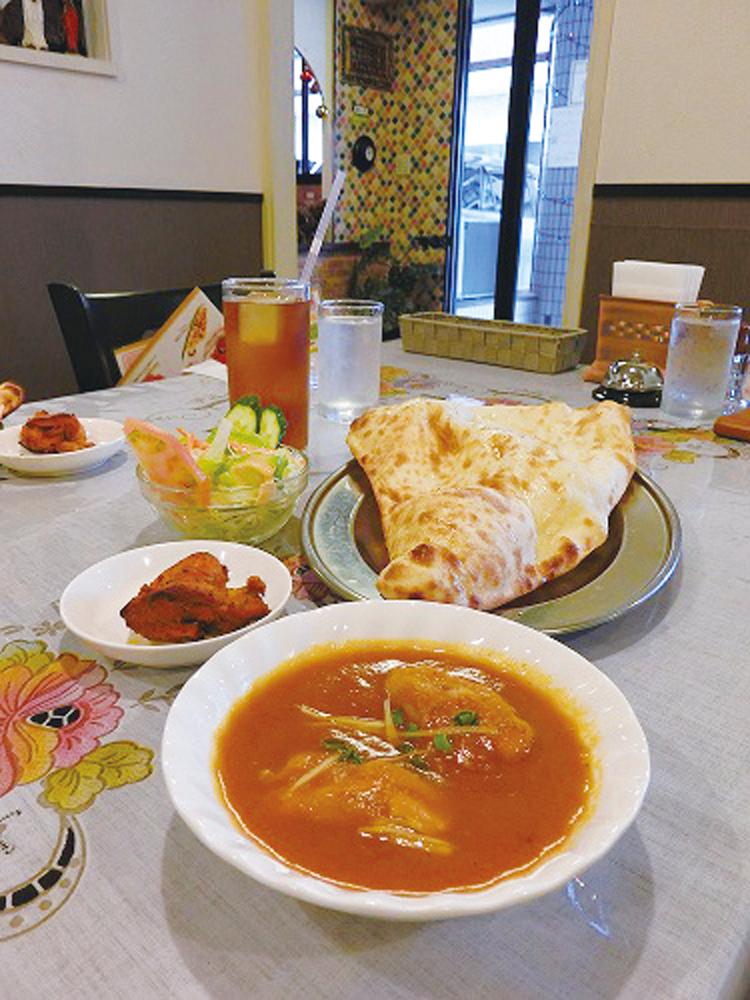 TAJ SET 800yen ※Nan or Rice All you can eat